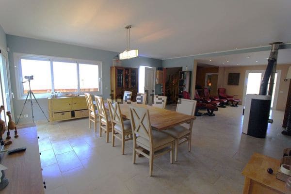 Casa de 3 habitaciones en Callao Salvaje - Playa Paraíso, Adeje en venta con piscina - 1.312.000 € (Ref: 9588420)
