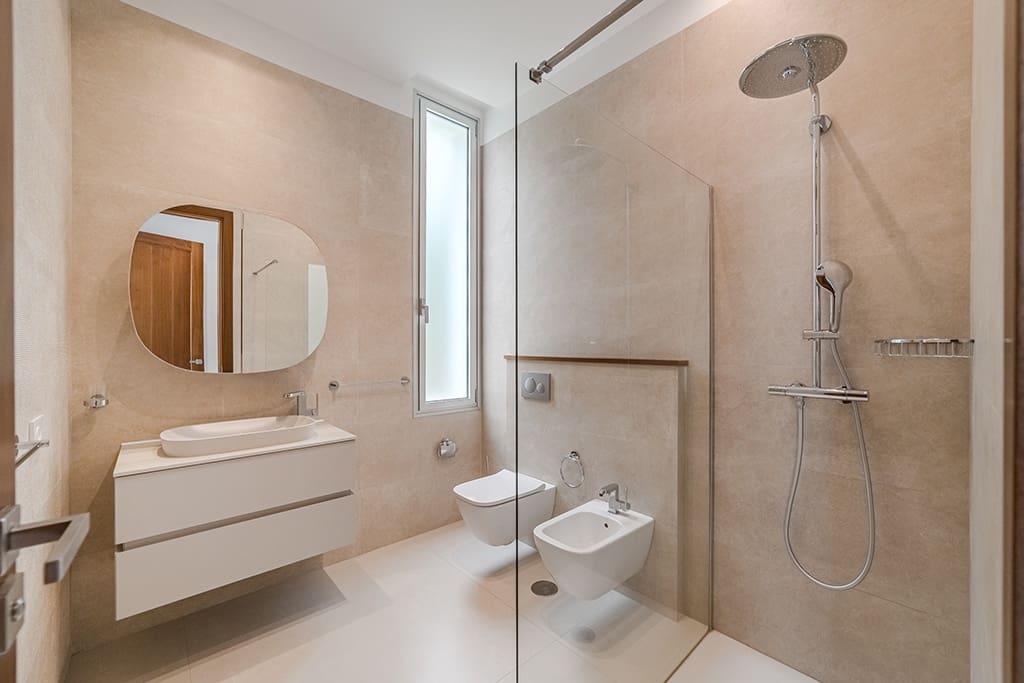 5 soveværelse Villa til salg i La Caleta Adeje med swimmingpool - € 6.150.000 (Ref: 9593062)