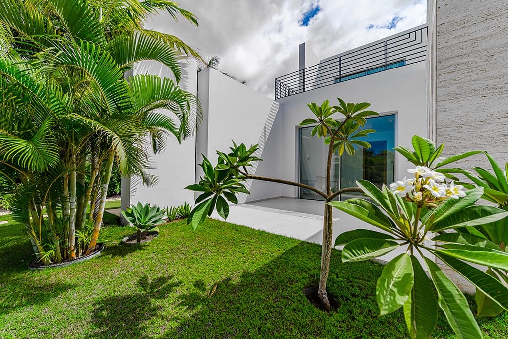 5 soveværelse Villa til salg i La Caleta Adeje med swimmingpool - € 6.150.000 (Ref: 9593062)