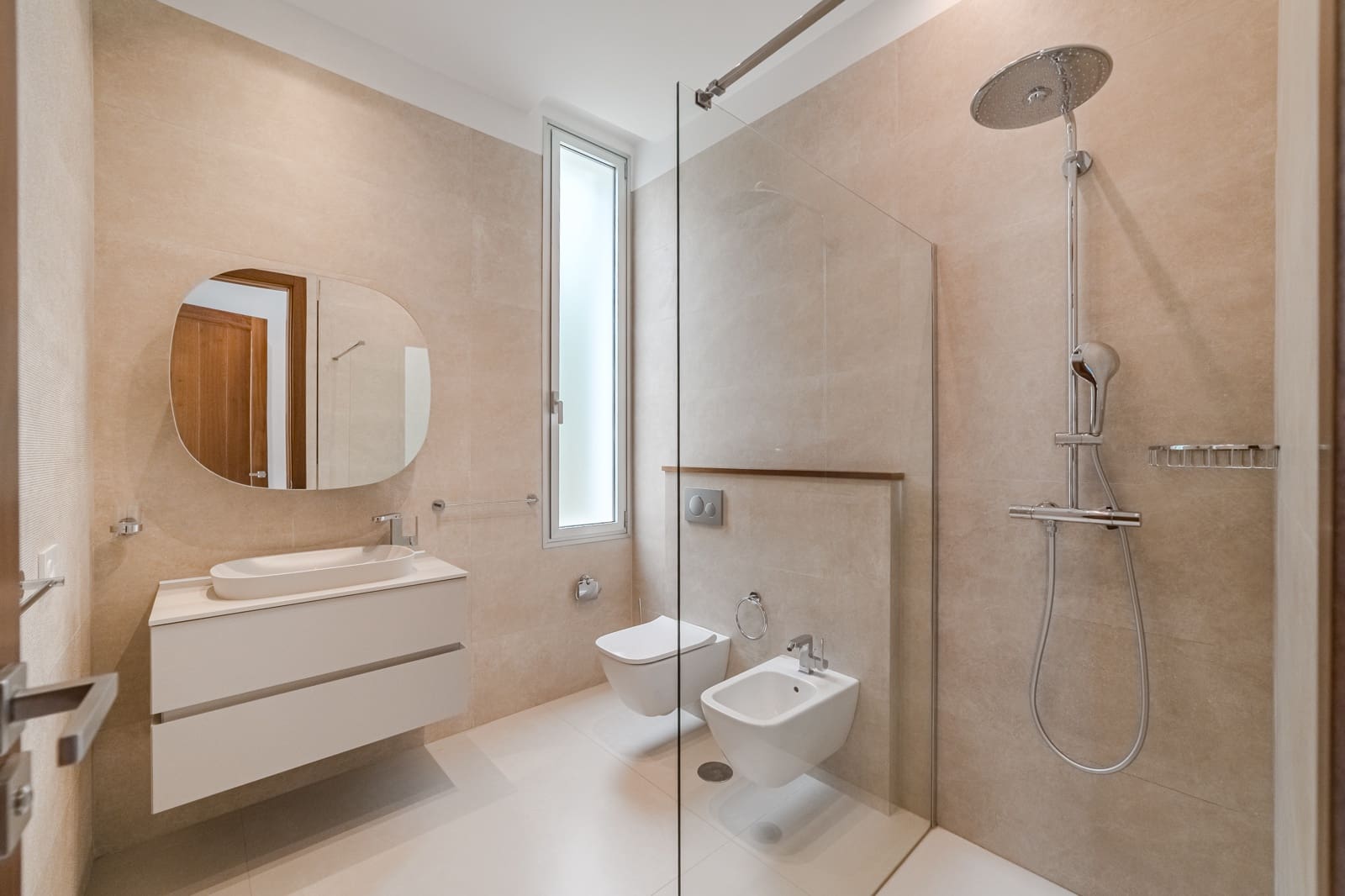 5 soveværelse Villa til salg i La Caleta Adeje med swimmingpool - € 6.150.000 (Ref: 9593062)