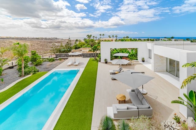 5 soveværelse Villa til salg i La Caleta Adeje, Adeje med swimmingpool - € 6.150.000 (Ref: 9593062)