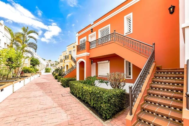 1 sovrum Lägenhet till salu i Playa del Duque, Adeje med pool - 580 000 € (Ref: 9618542)