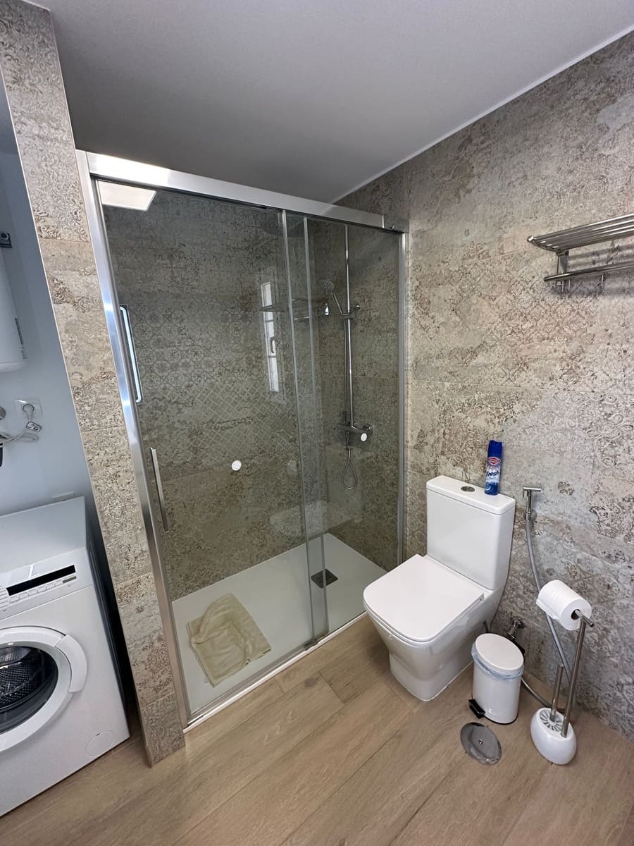 1 makuuhuone Huoneisto myytävänä paikassa Costa Adeje mukana uima-altaan - 580 000 € (Ref: 9618542)