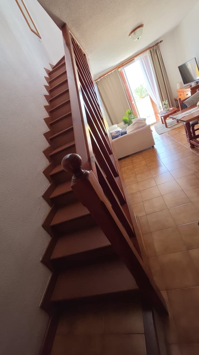 1 bedroom Flat for rent in Arona with pool - € 2,700 (Ref: 9669587)