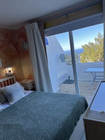 Adosado de 2 habitaciones en Sant Joan de Labritja en venta con garaje - 619.000 € (Ref: 9588421)