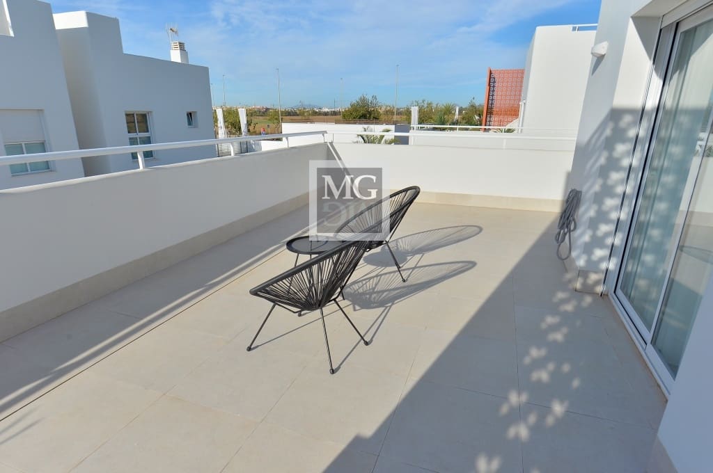 3 bedroom Semi-detached Villa for sale in Pilar de la Horadada with pool garage - € 575,000 (Ref: 9625153)