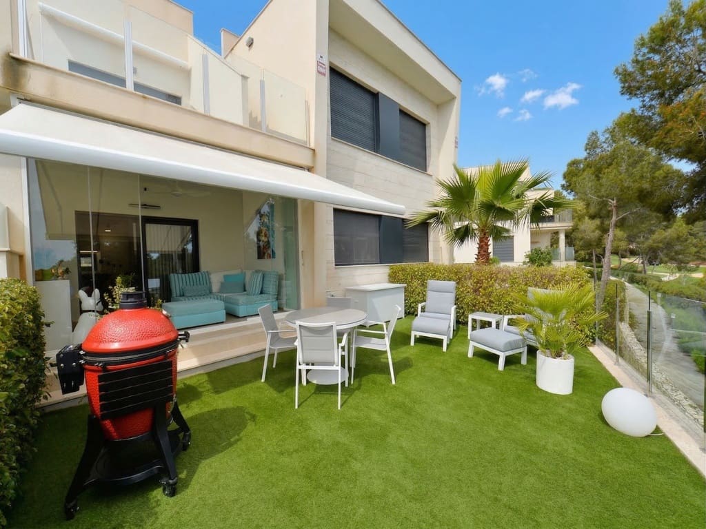 2 bedroom Apartment for sale in Pilar de la Horadada with pool garage - € 299,950 (Ref: 9683323)