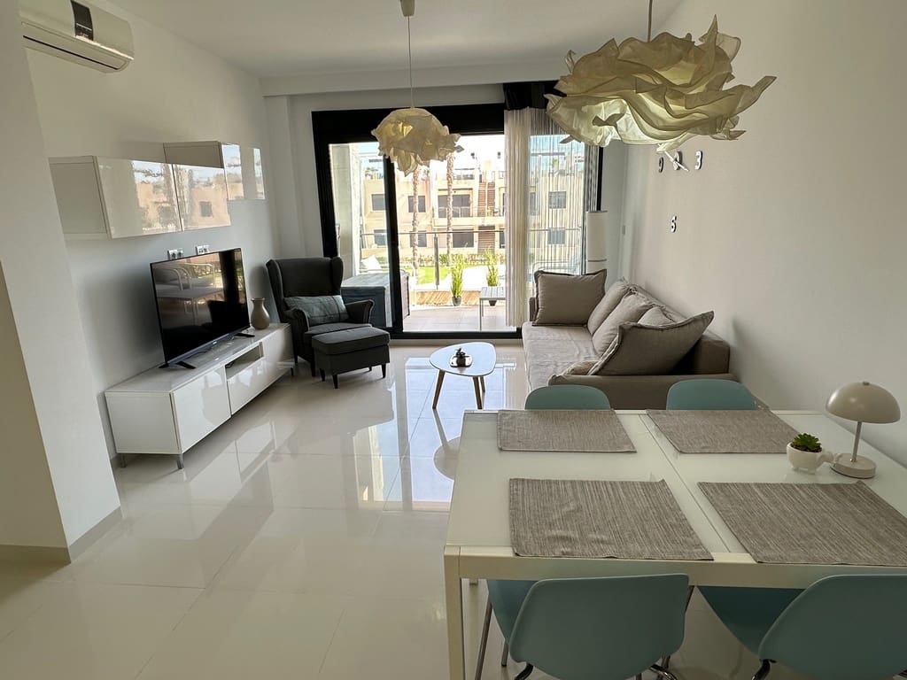 2 chambre Appartement à vendre à Torre de la Horadada avec piscine garage - 235 000 € (Ref: 9797373)