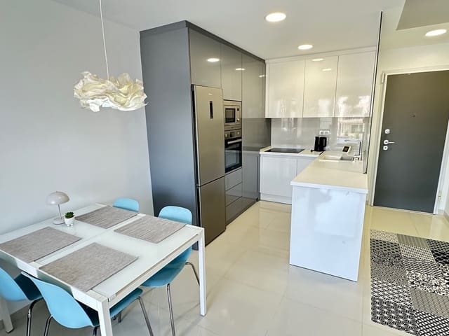 Apartamento de 2 habitaciones en Torre de la Horadada, Pilar de la Horadada en venta con piscina garaje - 235.000 € (Ref: 9797373)