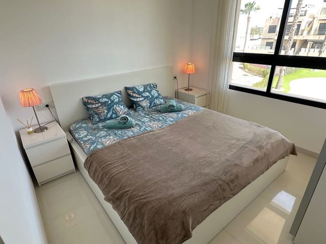 Apartamento de 2 habitaciones en Torre de la Horadada, Pilar de la Horadada en venta con piscina garaje - 235.000 € (Ref: 9797373)