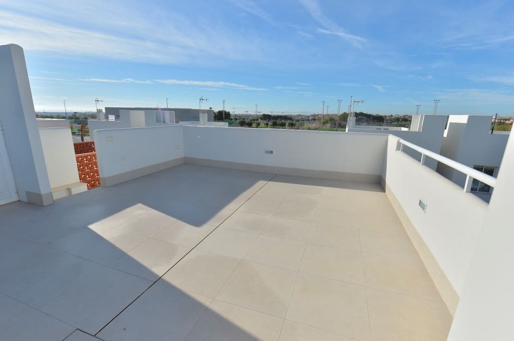3 bedroom Semi-detached Villa for sale in Pilar de la Horadada with pool garage - € 528,000 (Ref: 9838191)