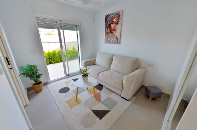 3 quarto Moradia Geminada para venda em Pilar de la Horadada ciudad, Pilar de la Horadada com piscina garagem - 528 000 € (Ref: 9838191)