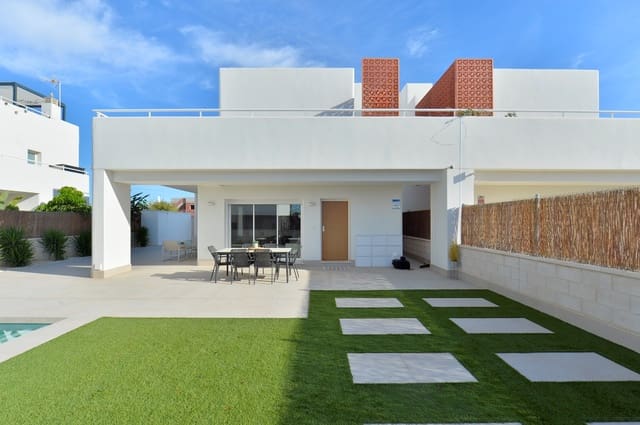3 quarto Moradia Geminada para venda em Pilar de la Horadada ciudad, Pilar de la Horadada com piscina garagem - 528 000 € (Ref: 9838191)