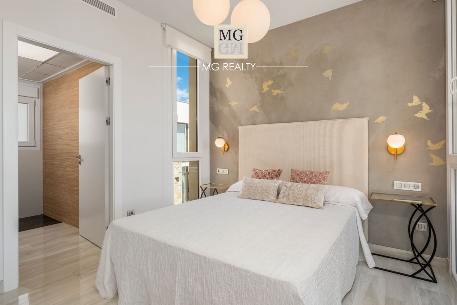 3 bedroom Villa for sale in Los Montesinos with pool garage - € 485,000 (Ref: 9917605)