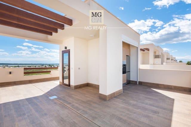 Chalet de 3 habitaciones en Los Montesinos en venta con piscina garaje - 485.000 € (Ref: 9917605)