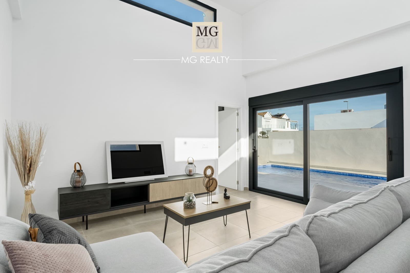 3 bedroom Villa for sale in Daya Nueva with pool garage - € 388,000 (Ref: 9922660)