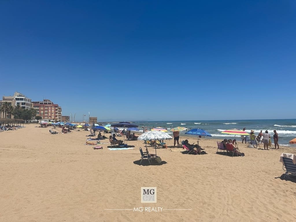 Apartamento de 3 habitaciones en La Mata en venta - 299.000 € (Ref: 9944956)