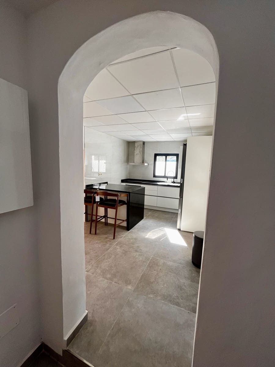 3 bedroom Townhouse for rent in San Jose / Sant Josep de Sa Talaia with pool garage - € 6,000 (Ref: 9603563)