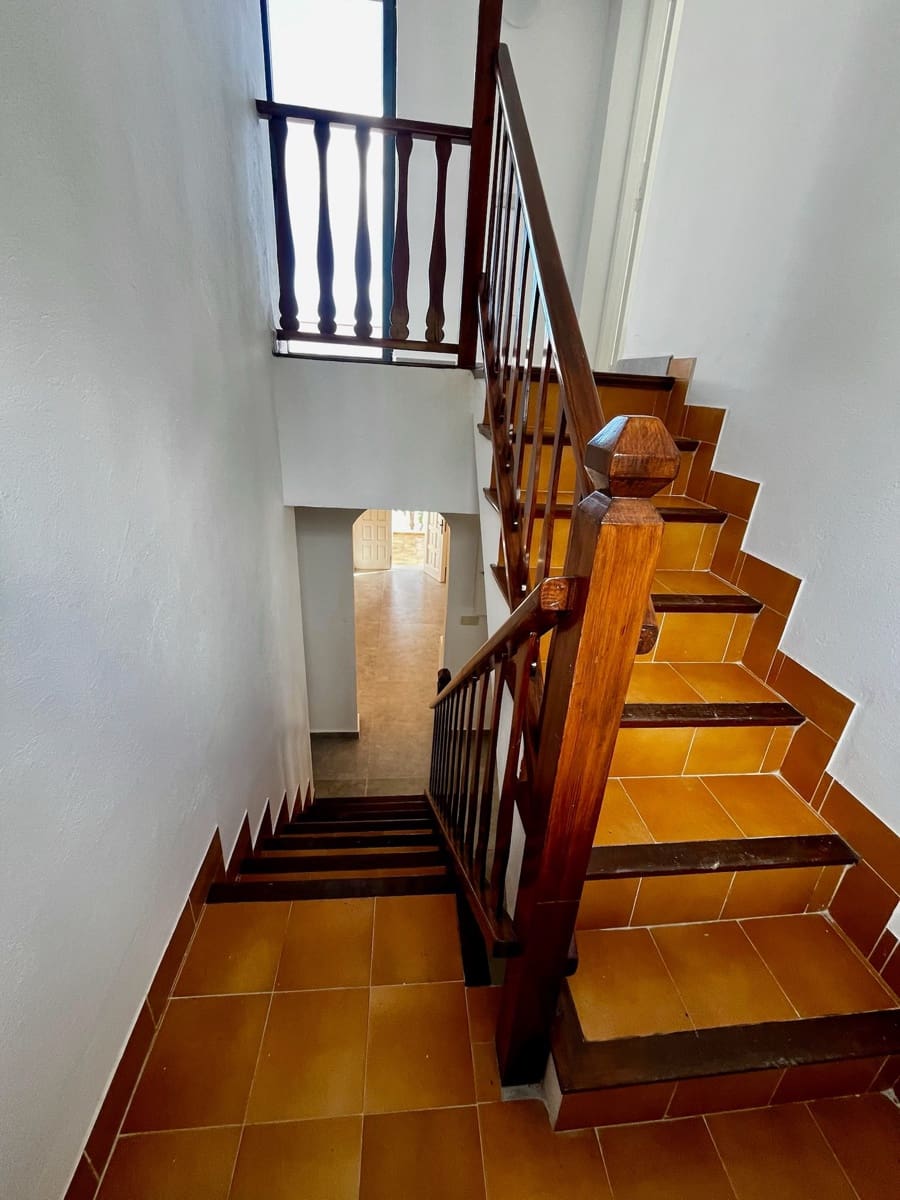 3 bedroom Townhouse for rent in San Jose / Sant Josep de Sa Talaia with pool garage - € 6,000 (Ref: 9603563)