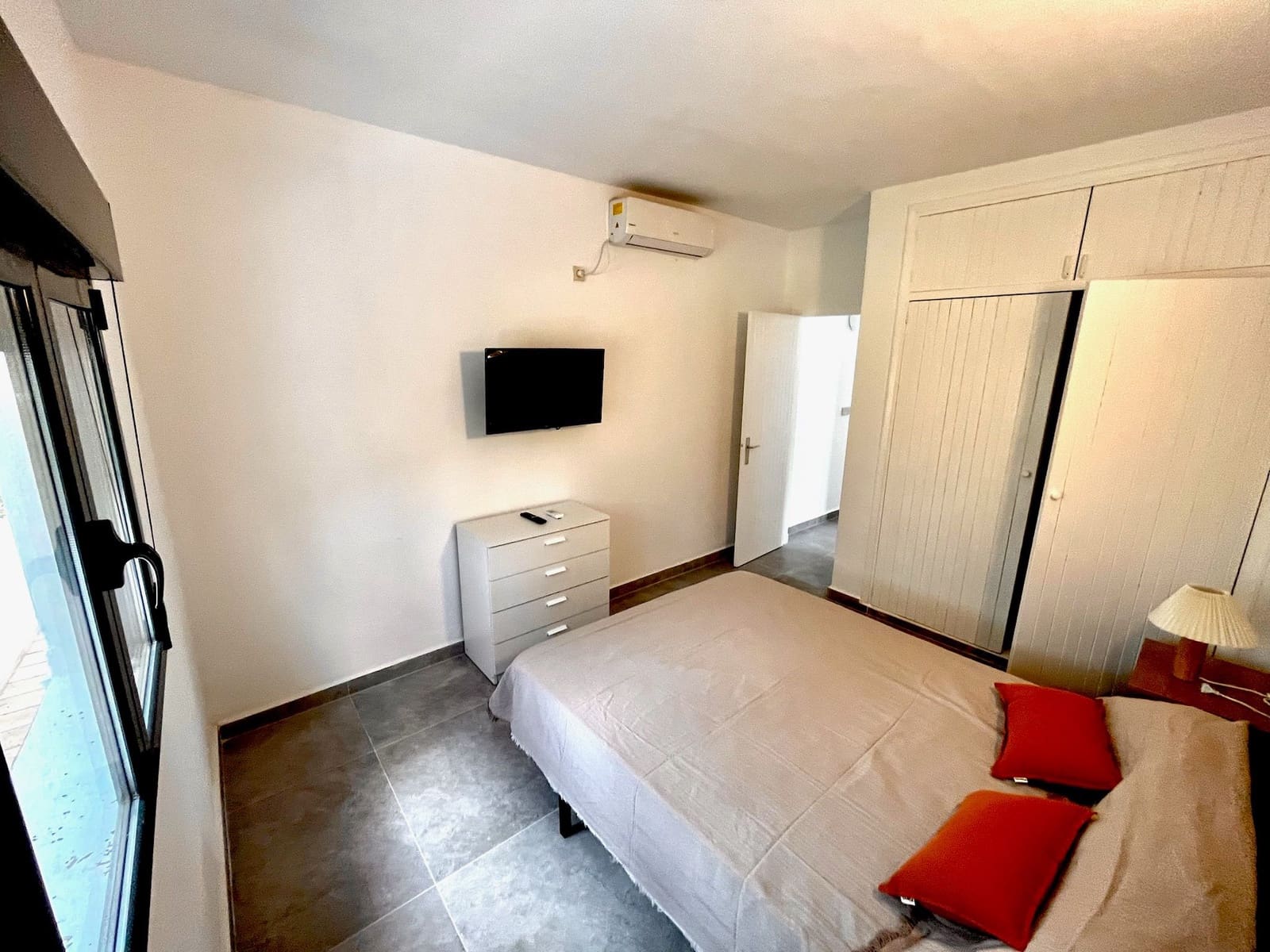 3 bedroom Townhouse for rent in San Jose / Sant Josep de Sa Talaia with pool garage - € 6,000 (Ref: 9603563)