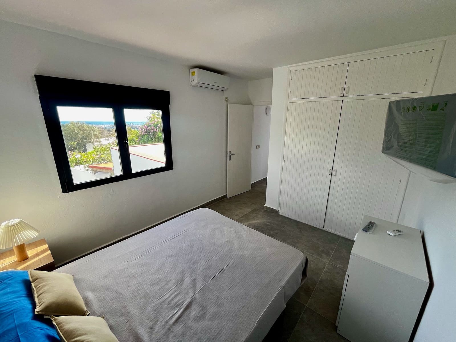 3 bedroom Townhouse for rent in San Jose / Sant Josep de Sa Talaia with pool garage - € 6,000 (Ref: 9603563)