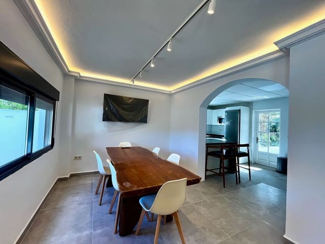 3 soveværelse Byhus til leje i San Jose / Sant Josep de Sa Talaia med swimmingpool garage - € 6.000 (Ref: 9603563)