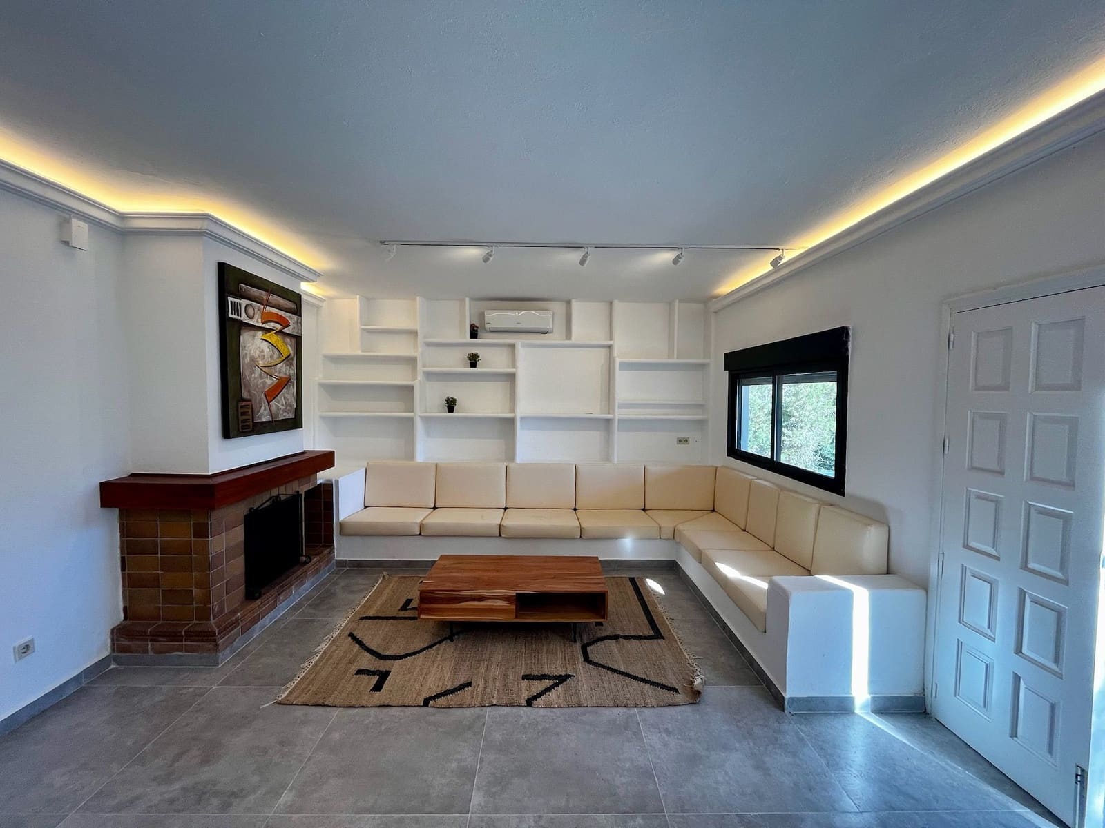 3 bedroom Townhouse for rent in San Jose / Sant Josep de Sa Talaia with pool garage - € 6,000 (Ref: 9603563)