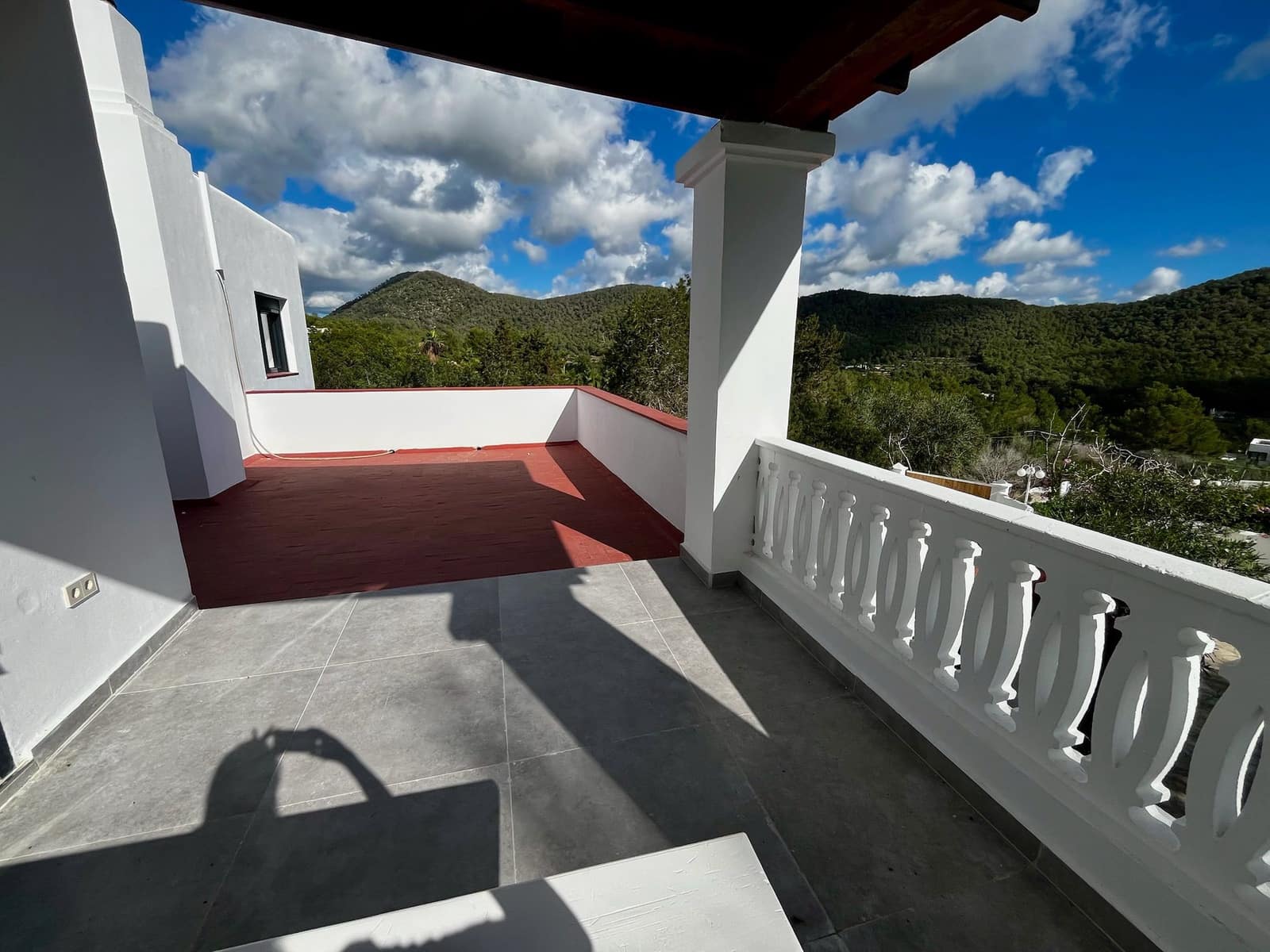 3 bedroom Townhouse for rent in San Jose / Sant Josep de Sa Talaia with pool garage - € 6,000 (Ref: 9603563)