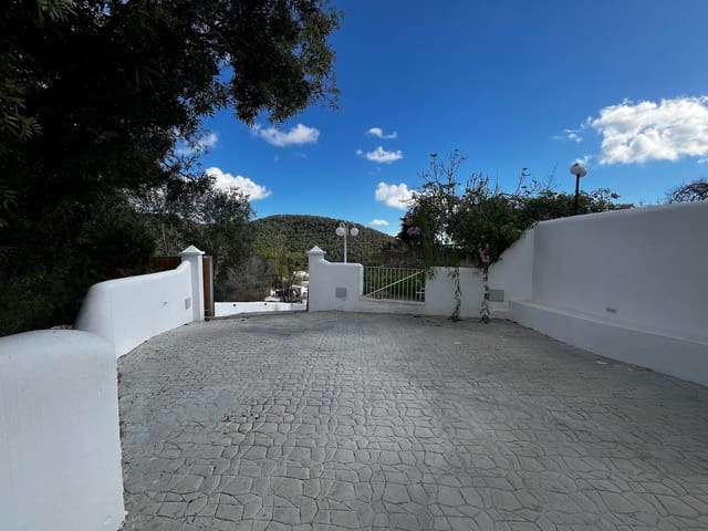 3 soveværelse Byhus til leje i San Jose / Sant Josep de Sa Talaia med swimmingpool garage - € 6.000 (Ref: 9603563)