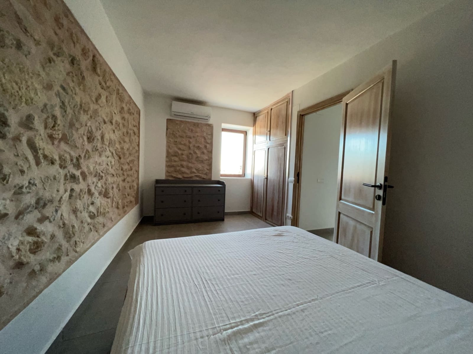 5 bedroom Townhouse for rent in Ibiza / Eivissa town with pool - € 6,200 (Ref: 9603564)