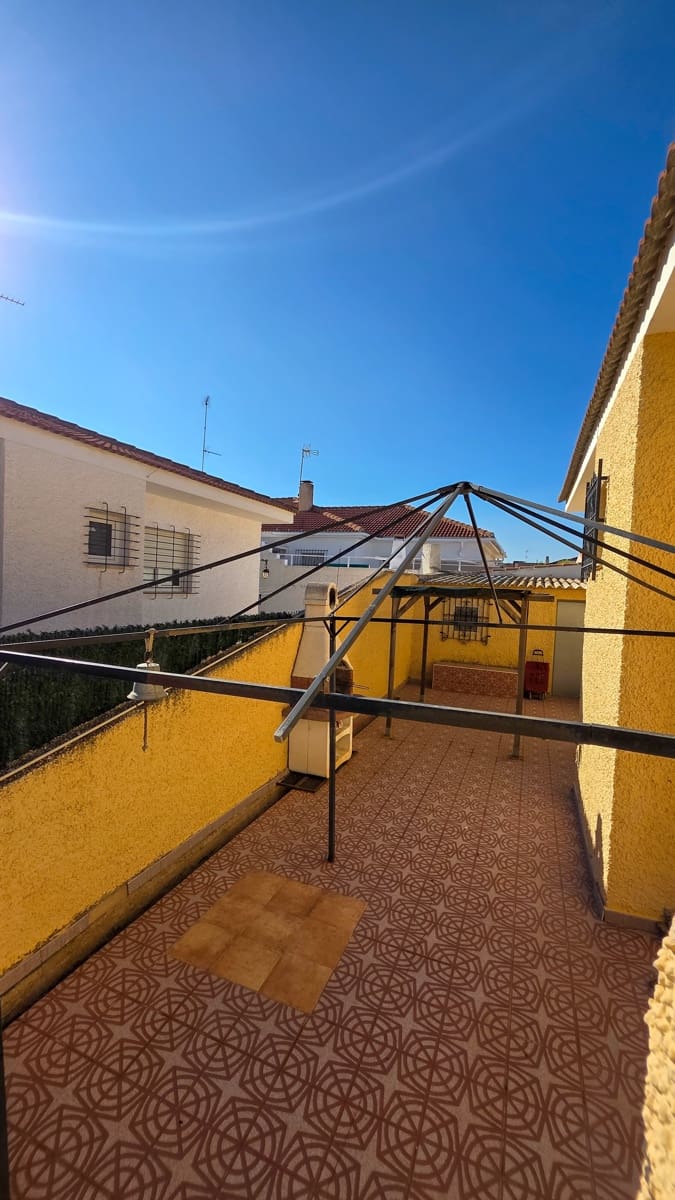 6 camera da letto Villetta a Schiera in vendita in Santiago de la Ribera con garage - 310.000 € (Rif: 9600020)
