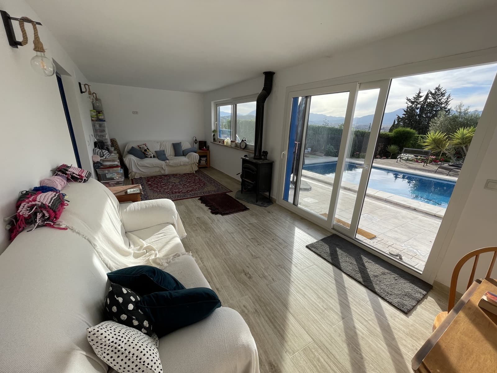 Finca/Herregård til leie i Coin med svømmebasseng garasje - € 2 500 (Ref: 9603426)