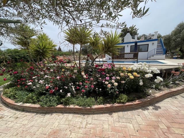 Finca/Herregård til leie i Coín med svømmebasseng garasje - € 2 500 (Ref: 9603426)