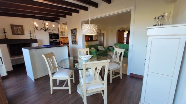 2 bedroom Bungalow for sale in Golf del Sur, San Miguel de Abona with pool garage - € 360,000 (Ref: 9696969)