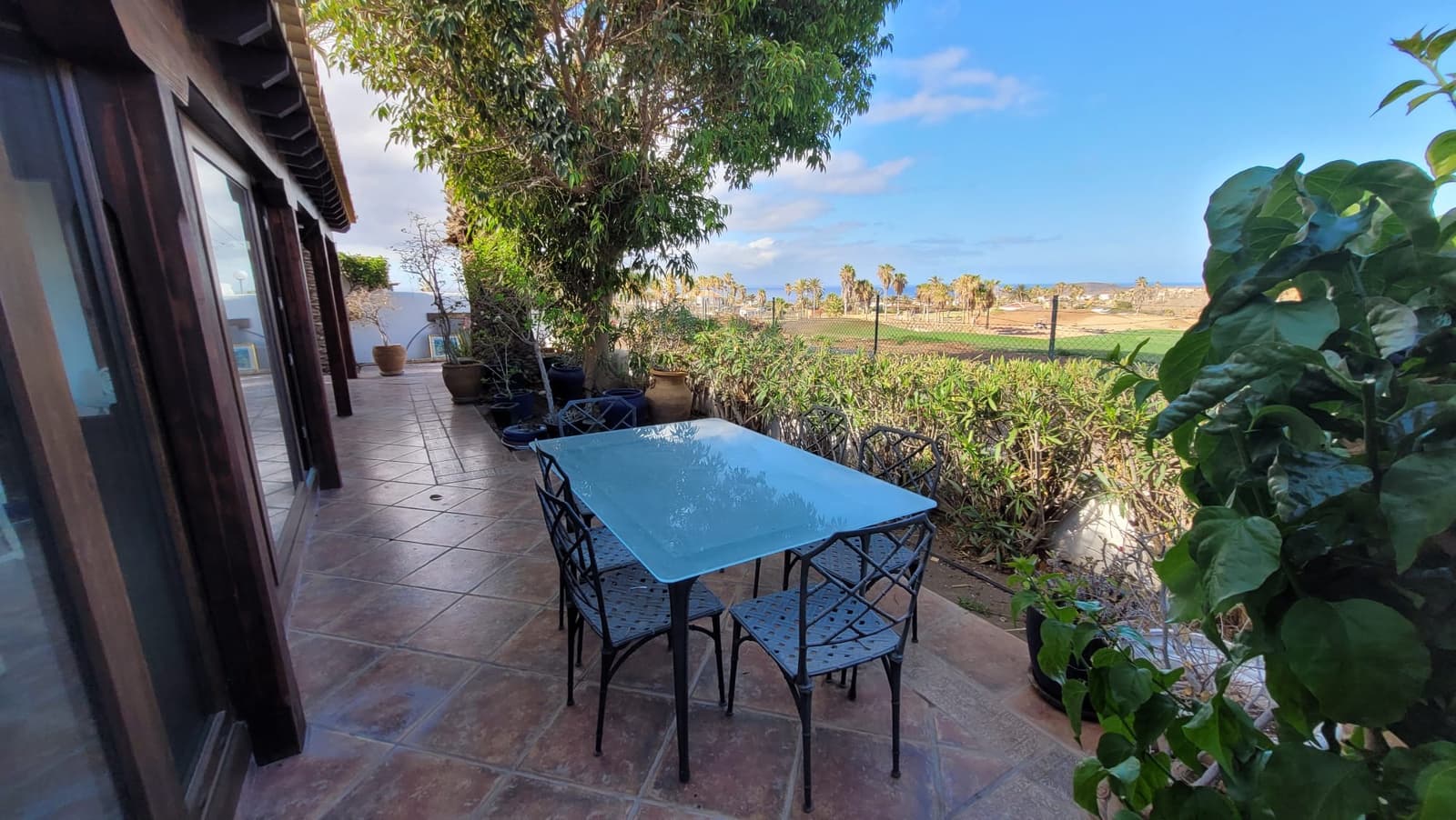 2 bedroom Bungalow for sale in Golf del Sur with pool garage - € 360,000 (Ref: 9696969)