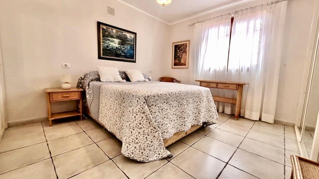 2 chambre Bungalow à vendre à Golf del Sur, San Miguel de Abona avec piscine garage - 360 000 € (Ref: 9696969)