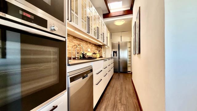 2 chambre Bungalow à vendre à Golf del Sur, San Miguel de Abona avec piscine garage - 360 000 € (Ref: 9696969)