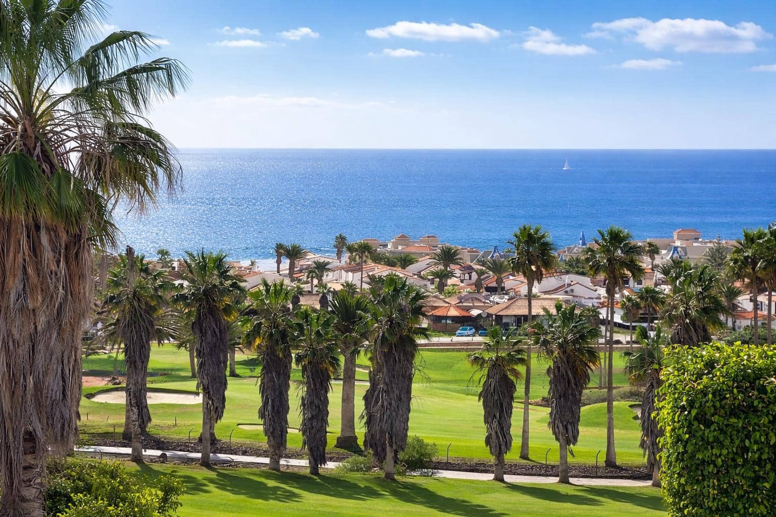 1 bedroom Apartment for sale in Golf del Sur with pool - € 255,000 (Ref: 9727654)