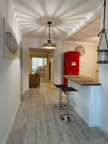 Piso de 9 habitaciones en Muro en venta - 584.000 € (Ref: 9605306)