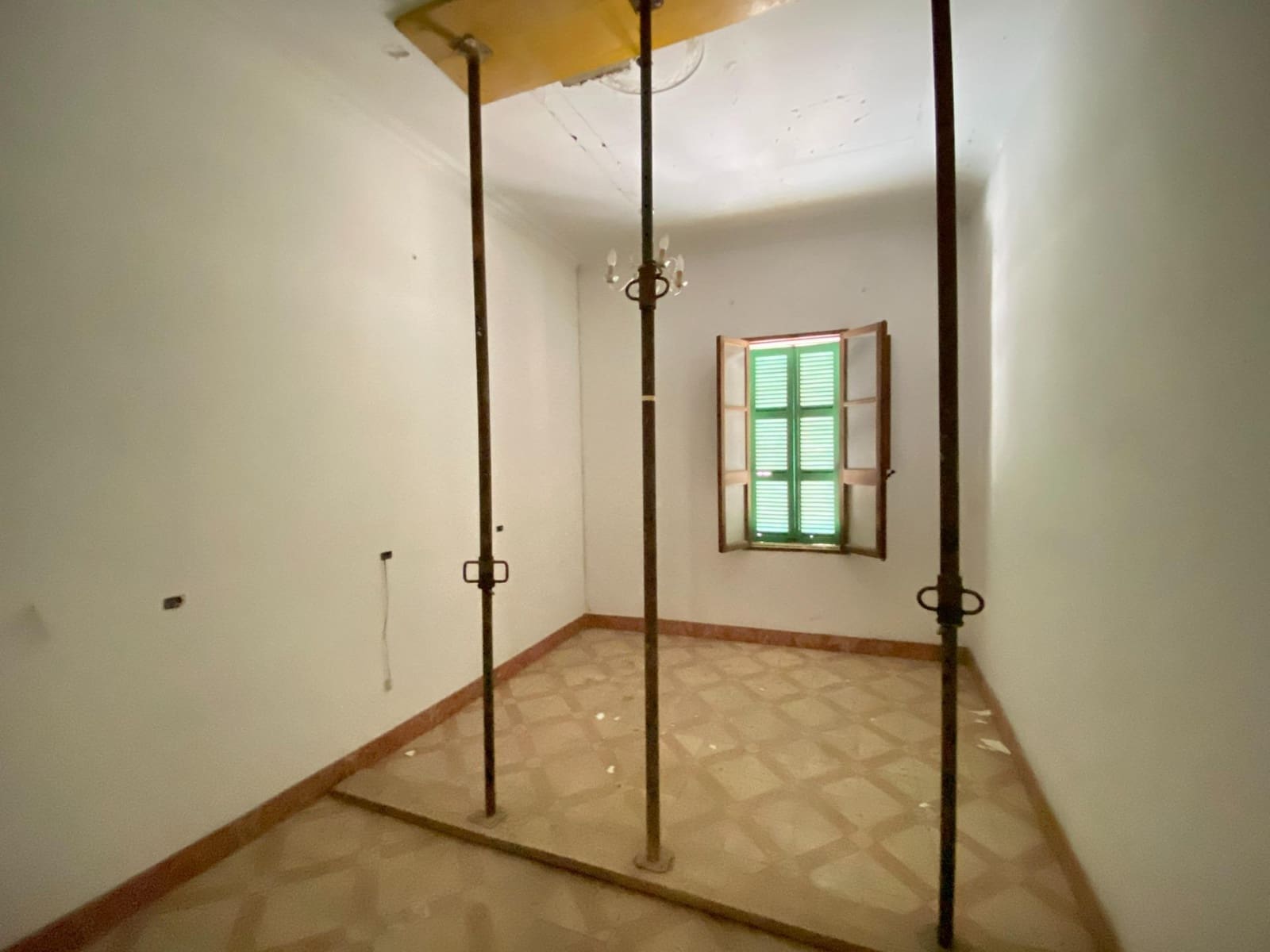 7 soveværelse Byhus til salg i Sa Pobla med garage - € 495.000 (Ref: 9605308)