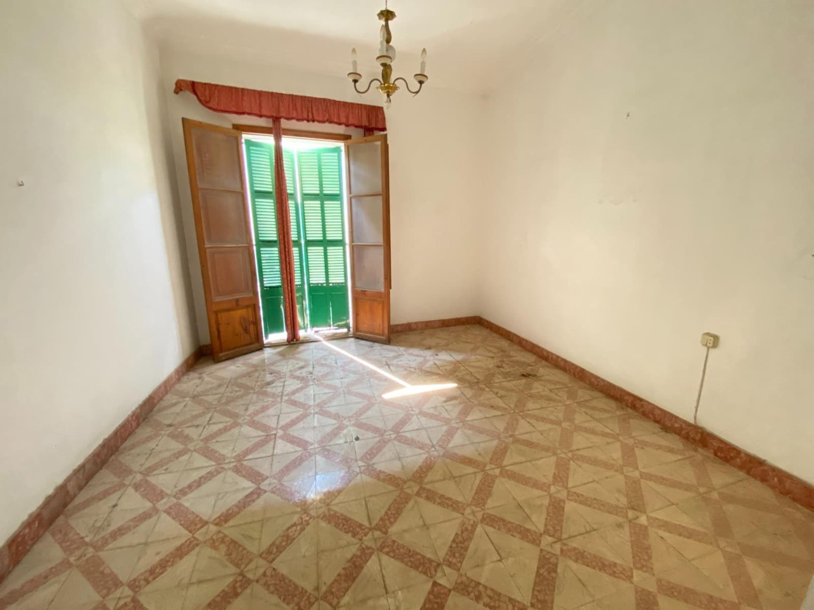 7 soveværelse Byhus til salg i Sa Pobla med garage - € 495.000 (Ref: 9605308)