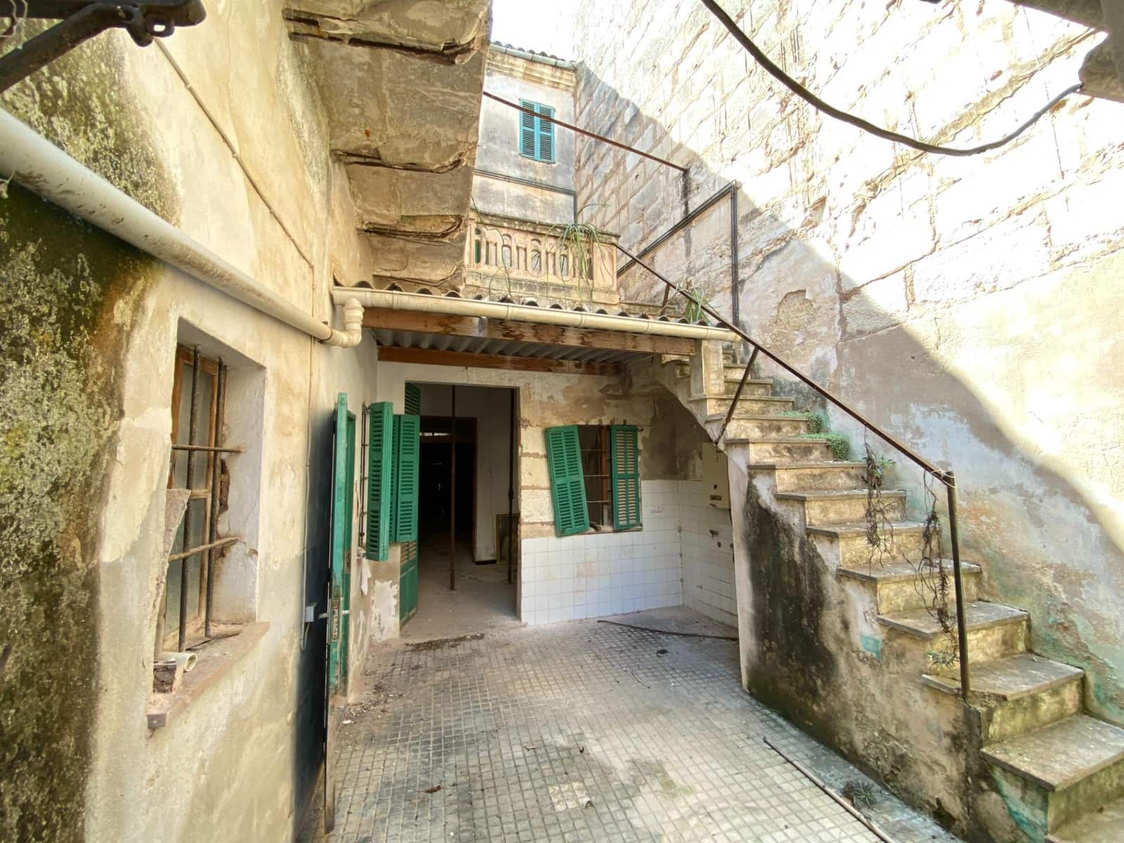 7 soveværelse Byhus til salg i Sa Pobla med garage - € 495.000 (Ref: 9605308)