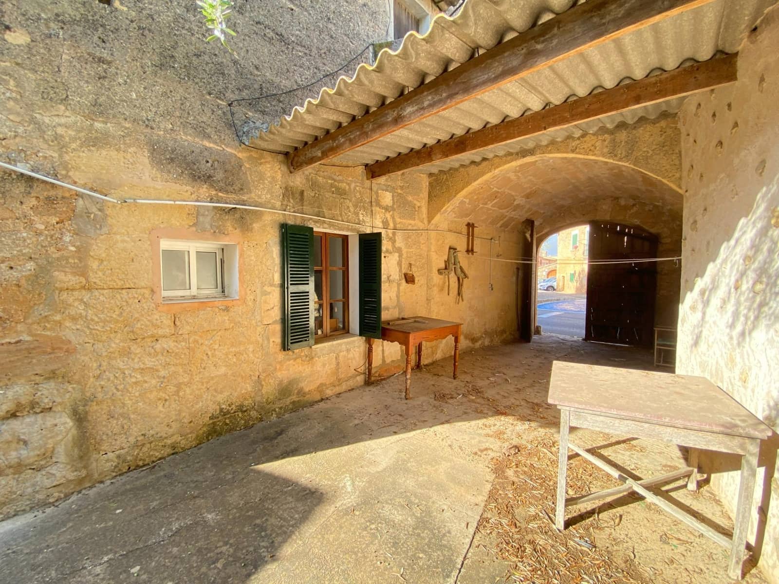 8 soveværelse Byhus til salg i Biniali med garage - € 749.000 (Ref: 9605309)