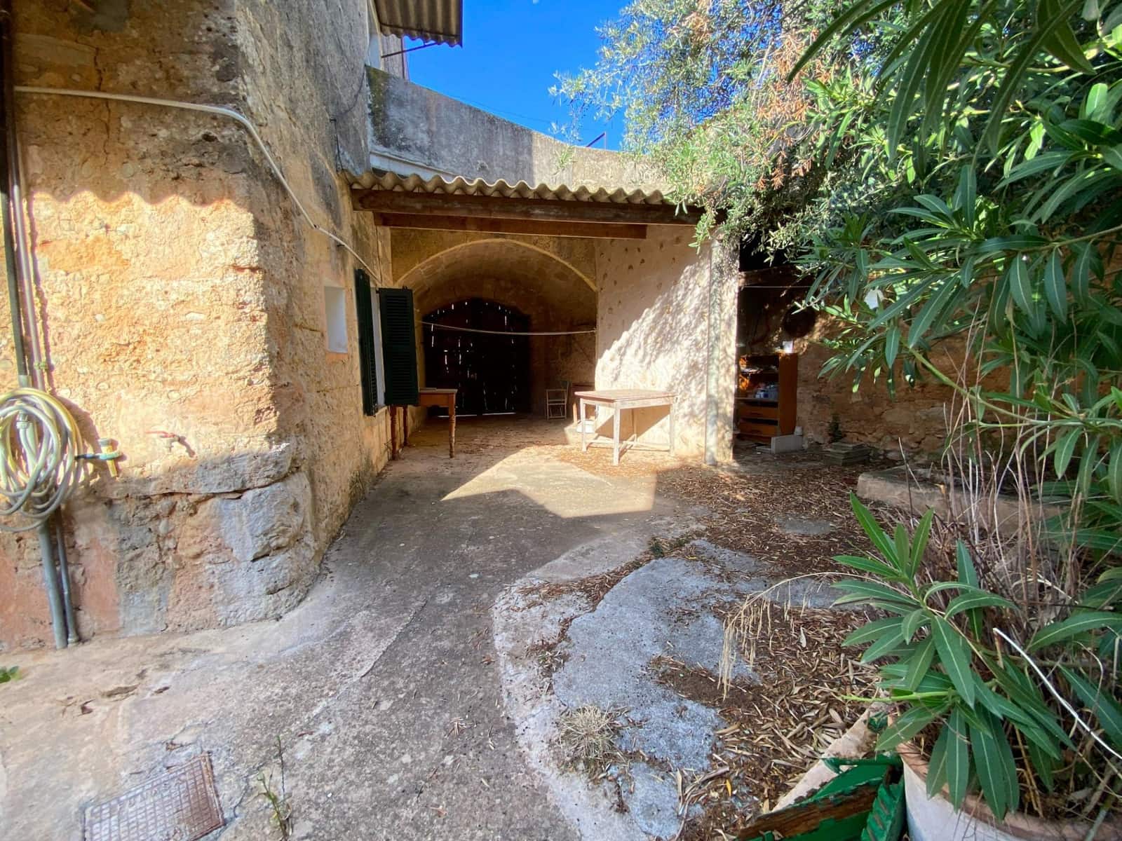 8 soveværelse Byhus til salg i Biniali med garage - € 749.000 (Ref: 9605309)