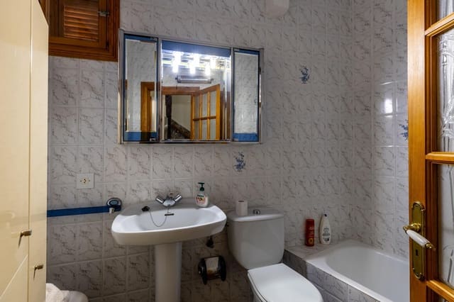 4 Zimmer Villa zu verkaufen in Santa María del Camí - 875.000 € (Ref: 9605312)