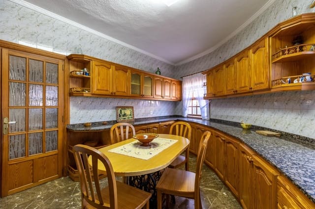 4 makuuhuone Huvila myytävänä paikassa Santa María del Camí - 875 000 € (Ref: 9605312)