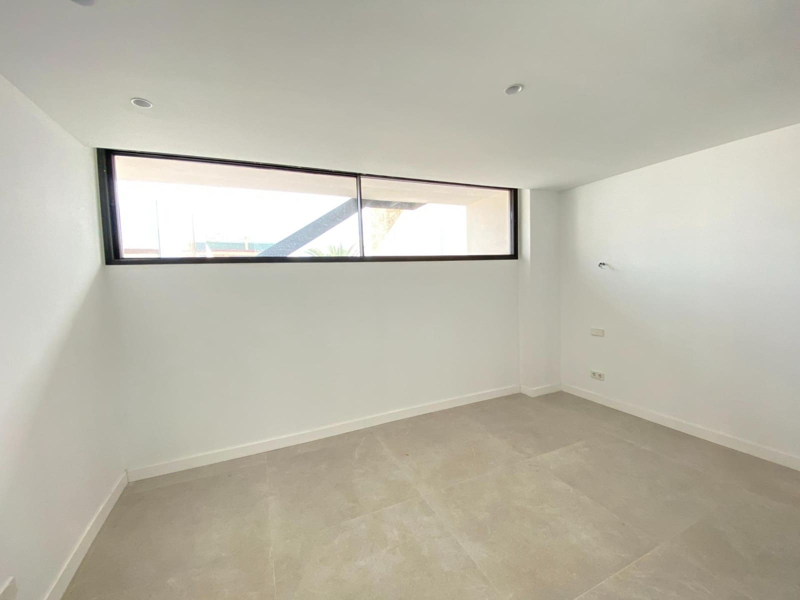 3 quarto Apartamento para venda em Genova com piscina garagem - 950 000 € (Ref: 9605318)