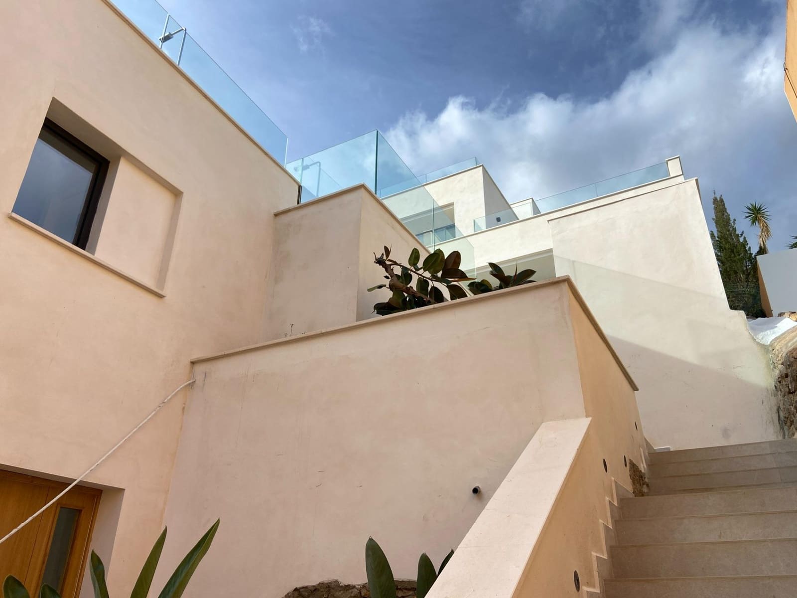 3 quarto Apartamento para venda em Genova com piscina garagem - 950 000 € (Ref: 9605318)