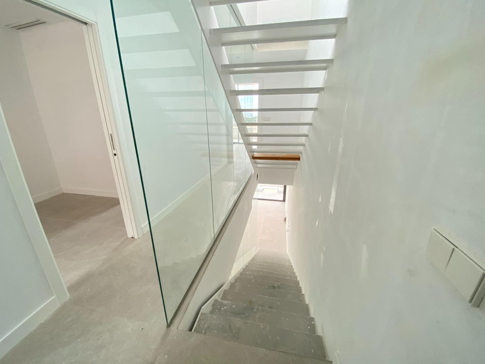 3 quarto Apartamento para venda em Genova com piscina garagem - 950 000 € (Ref: 9605318)