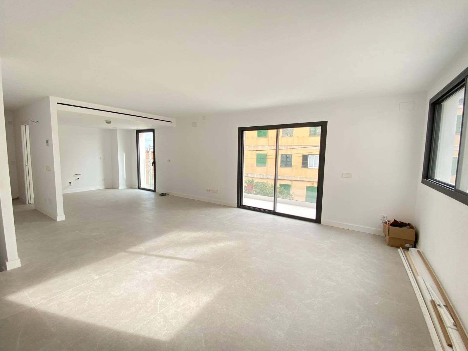 3 quarto Apartamento para venda em Genova com piscina garagem - 950 000 € (Ref: 9605318)